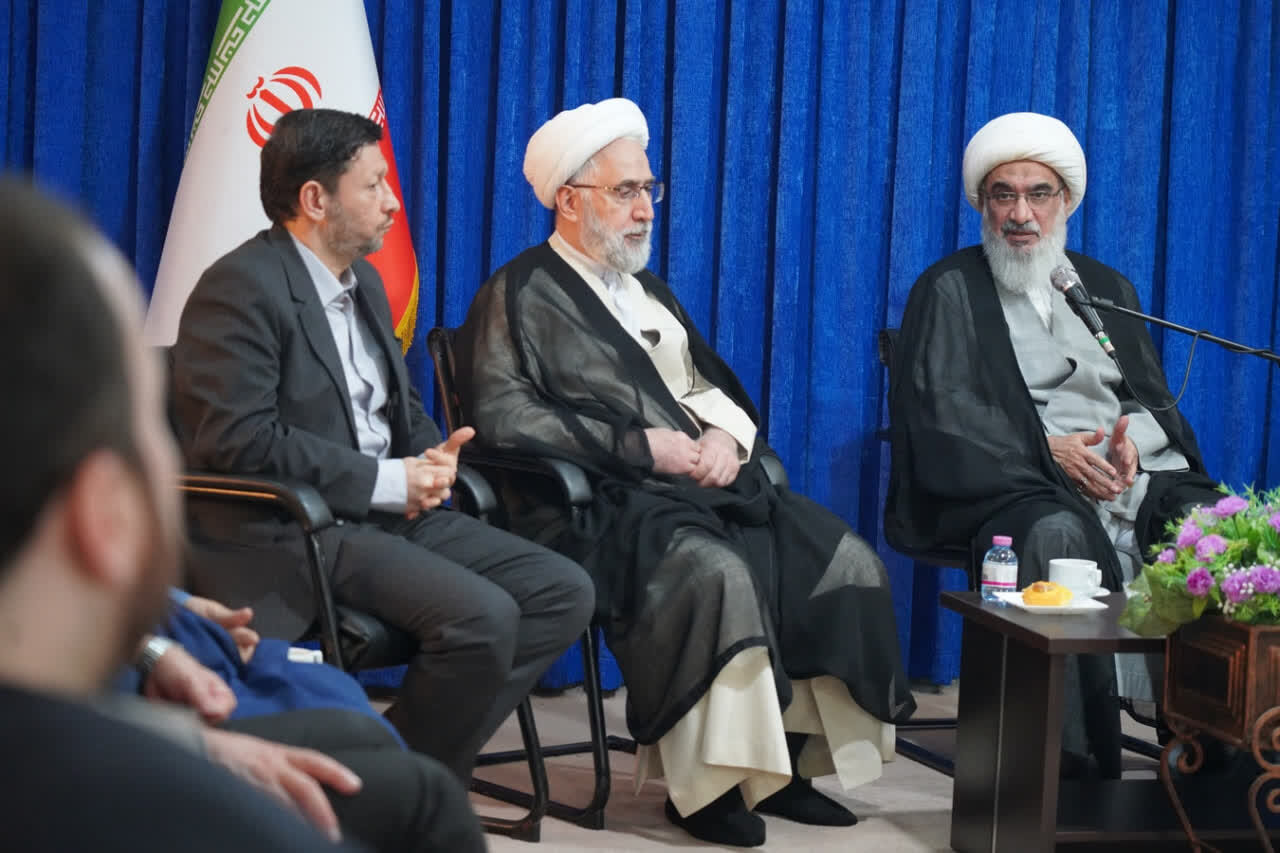 صفایی بوشهری: تحقق عملیاتی سند تحول قضایی باید با جدیت دنبال شود صفایی بوشهری: تحقق عملیاتی سند تحول قضایی باید با جدیت دنبال شود