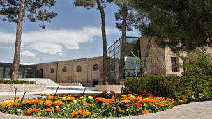 نیاز داریم بند زنان موزه قصر تهران بازسازی شود