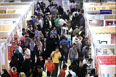 دومین پنجشنبه نمایشگاه کتاب با نیم میلیون بازدید