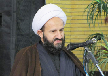 لزوم توجه ویژه مربیان مدارس به ارتباط دوستانه با دانش آموزان