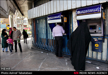 عملکرد بانکها از 84 تا 91/ صدور 170 میلیون کارت بانکی