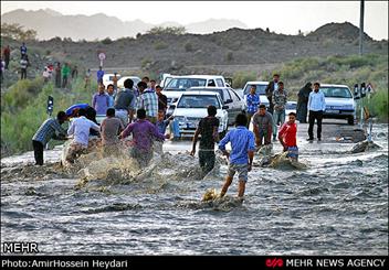 محور رفت بندرعباس ـ میناب مسدود است