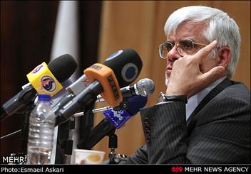  برخی کج فهمی‌ها  را نباید به حساب نظام بگذاریم/ اصلاح طلبان زمان طلایی را از دست دادند