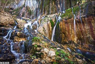 زيباترين آبشار خاورميانه لنگ اعتبارات/ بودجه هایی که همچنان روی کاغذ است