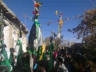 آیین کهن علم شمشیری در قشم برگزار شد