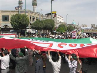 گرمای شدید هوا مانع حضور روزه داران خوزستانی نشد/ شهرهای استان به رنگ حماسه درآمدند