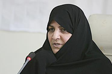 در طول تاریخ هرجا به جوامع صدمه وارد شده از بی بصیرتی مردم بوده است