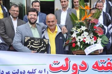 جانبازان سرافزار بیمارستان میلاد شهریار از فرماندار تقدیر به عمل آوردند