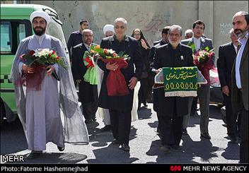 فضای ایجاده شده در استقبال از کاروان زیر سایه خورشید در زنجان بی نظیر است