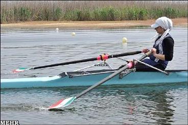 درخشش بانوان کرمانشاهی در مسابقات آب های آرام قهرمانی کشور
