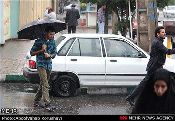 میزان بارش باران در قم بیش  از 12 میلی متر بوده است