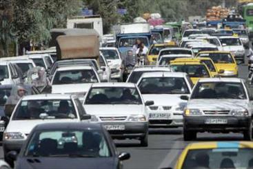 مديران و مربيان آموزشگاه هاي رانندگي در چرخه ترافيك نقش حیاتی دارند