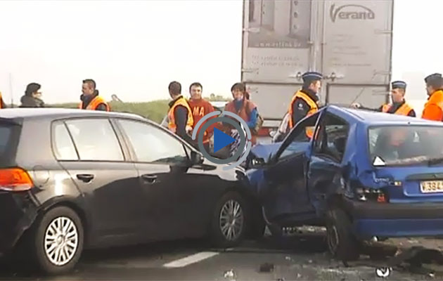 تصادف ۳۰خودرو در بلژیک