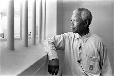 نقش سیا در بازداشت و زندانی شدن رهبر افسانه ای آفریقای جنوبی 