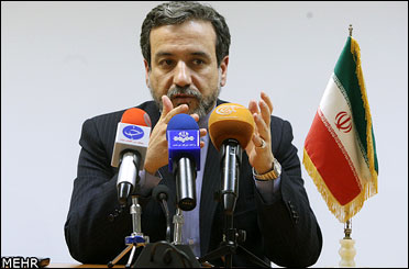 ایران در جریان مذاکرات به دنبال باج دادن به دشمن نیست/ توافق نامه ژنو نظام اسلامی را با آمریکا دوست نکرد