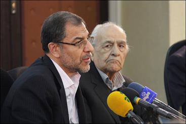 یادگاری ماندگار رادیو از «صدای شاعران»/ بزرگان شعر خاطره‌گویی کردند