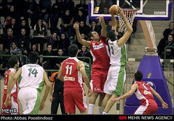 قهرمانی مهرام در دو نیمه متفاوت 