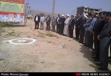 مرکز فرهنگی و اداری بنیاد شهید و امور ایثارگران شهرستان جم کلنگ‌زنی شد