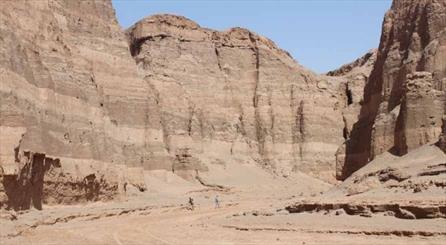 تنگه رتیل بزرگترین تنگه دشت لوت/ سفری پر ماچرا به عمق شگفتیهای ناشناخته