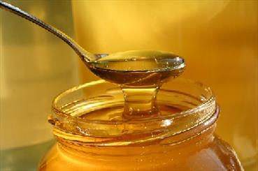 کاهش 96 تنی میزان تولید  عسل طی سال جاری در استان مرکزی