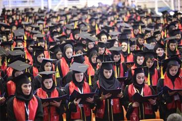 جشن دانش آموختگی دانشجویان دانشگاه آزاد قزوین برگزار شد