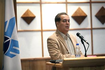 سینمای ایران می‌تواند تاثیر زیادی از مولانا بگیرد/ مهمترین شاعر ایران در ساخت خیال