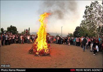 «نوروزبَل» آئینی بومی که به بیراهه برده شد