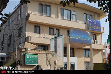 بیگانگی ساختمان‌های اداری قم با معماری اسلامی