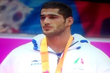 عزت الله اکبری به مدال نقره رسید