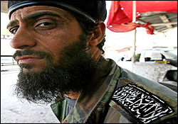 لبنان میں دہشت گردوں کے خودکش حملے میں 4 افراد شہید
