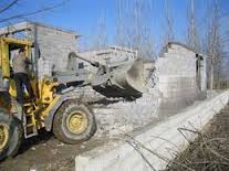 تخریب بنای غیر مجاز و رفع تصرف ۱۱ هکتار از اراضی جنگلی در خمام